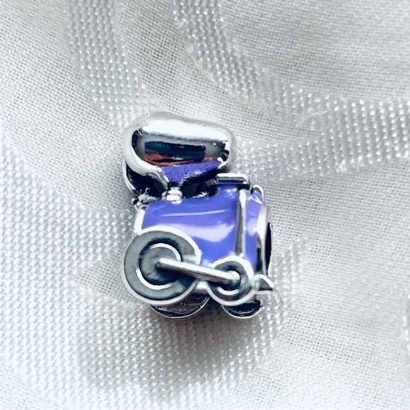 🐾 NWOT Snoopy Charm ✨ - Picture 10 of 12